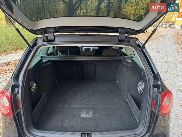 Черный Фольксваген Пассат, объемом двигателя 1.98 л и пробегом 270 тыс. км за 4599 $, фото 6 на Automoto.ua