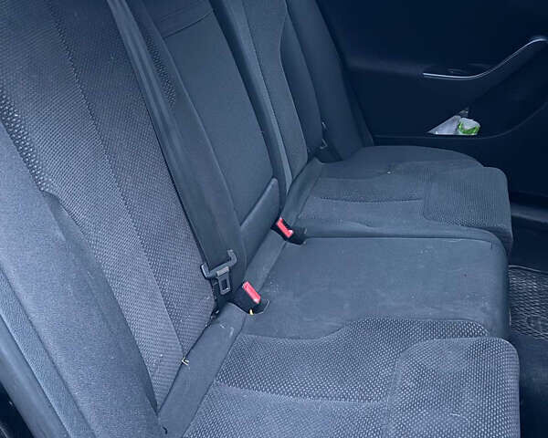 Черный Фольксваген Пассат, объемом двигателя 1.9 л и пробегом 400 тыс. км за 5500 $, фото 13 на Automoto.ua