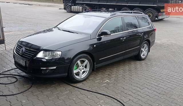 Чорний Фольксваген Пассат, об'ємом двигуна 2 л та пробігом 330 тис. км за 7300 $, фото 19 на Automoto.ua