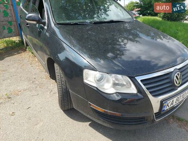 Черный Фольксваген Пассат, объемом двигателя 2 л и пробегом 280 тыс. км за 6500 $, фото 6 на Automoto.ua