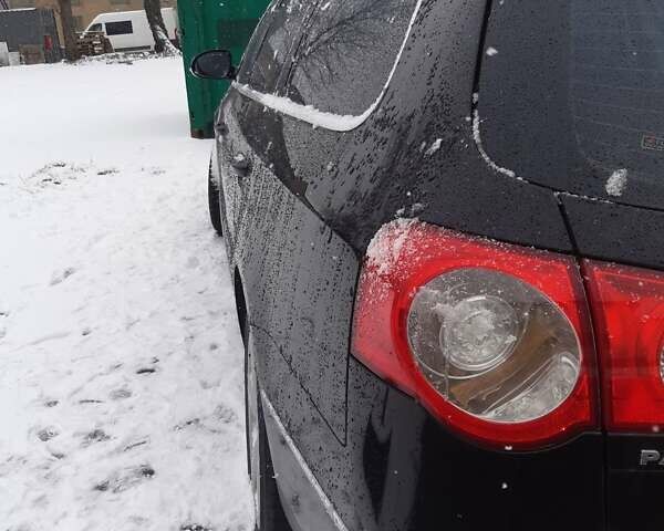 Чорний Фольксваген Пассат, об'ємом двигуна 2 л та пробігом 273 тис. км за 7850 $, фото 5 на Automoto.ua