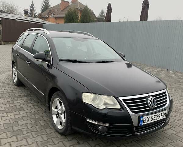 Черный Фольксваген Пассат, объемом двигателя 2 л и пробегом 300 тыс. км за 4700 $, фото 1 на Automoto.ua