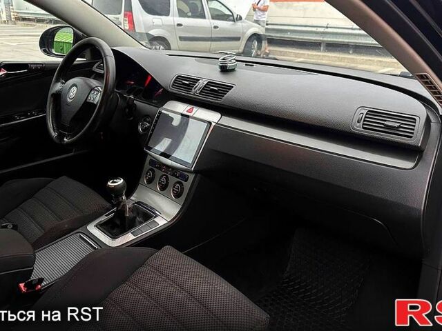 Черный Фольксваген Пассат, объемом двигателя 2 л и пробегом 340 тыс. км за 5700 $, фото 4 на Automoto.ua