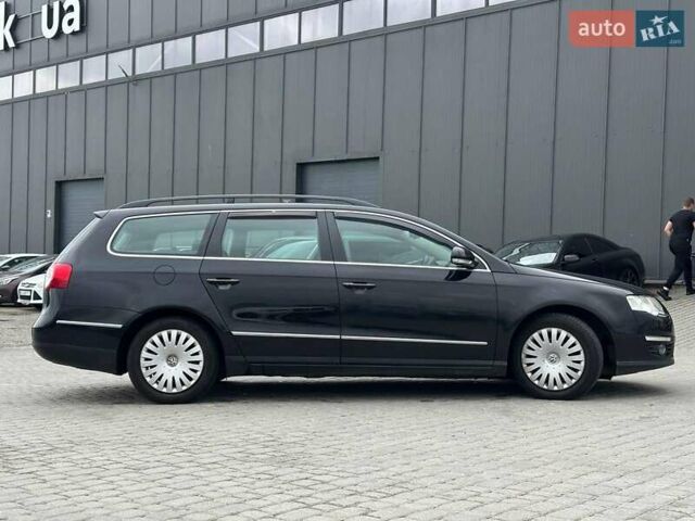 Черный Фольксваген Пассат, объемом двигателя 2 л и пробегом 288 тыс. км за 7290 $, фото 10 на Automoto.ua
