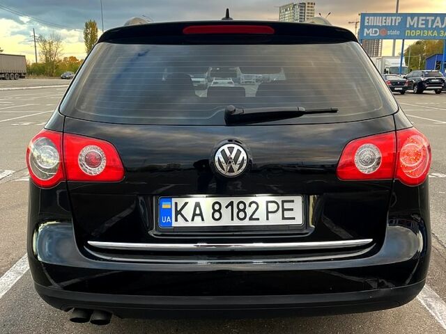 Чорний Фольксваген Пассат, об'ємом двигуна 2 л та пробігом 284 тис. км за 7000 $, фото 2 на Automoto.ua