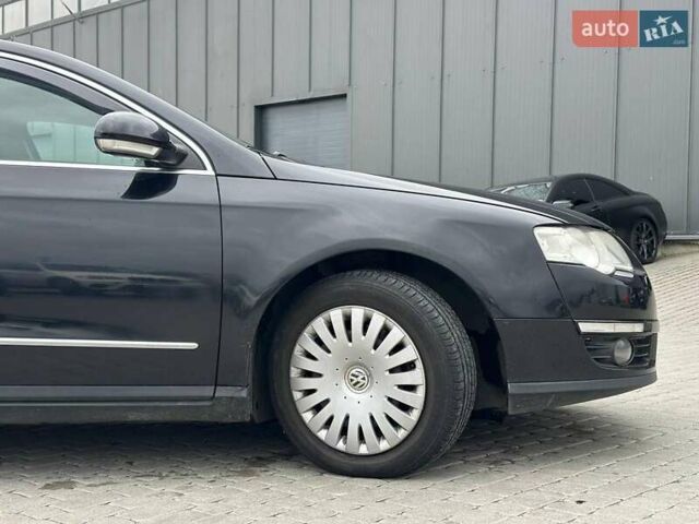 Черный Фольксваген Пассат, объемом двигателя 2 л и пробегом 288 тыс. км за 7290 $, фото 11 на Automoto.ua