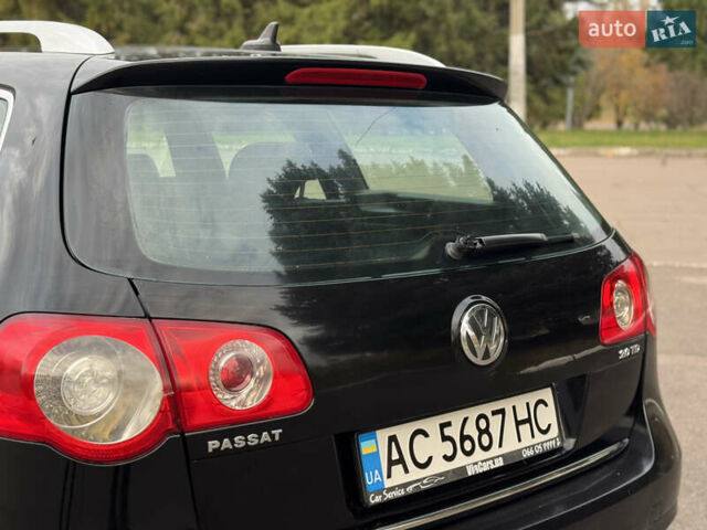 Черный Фольксваген Пассат, объемом двигателя 2 л и пробегом 290 тыс. км за 5699 $, фото 27 на Automoto.ua