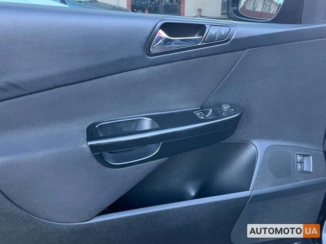 Черный Фольксваген Пассат, объемом двигателя 1.9 л и пробегом 268 тыс. км за 6200 $, фото 6 на Automoto.ua