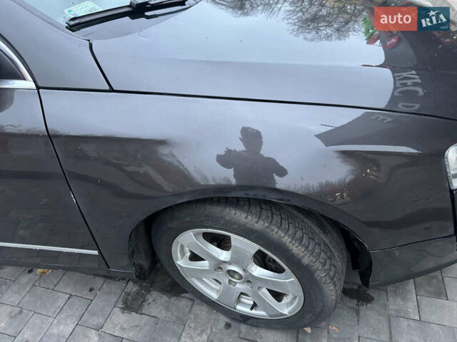 Черный Фольксваген Пассат, объемом двигателя 1.97 л и пробегом 350 тыс. км за 6500 $, фото 22 на Automoto.ua