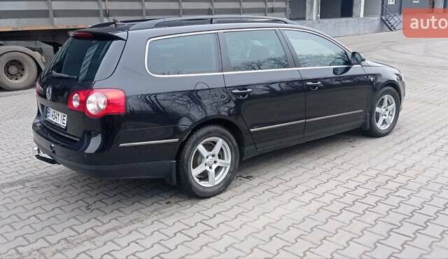 Чорний Фольксваген Пассат, об'ємом двигуна 2 л та пробігом 330 тис. км за 7300 $, фото 10 на Automoto.ua