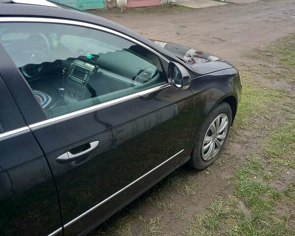Черный Фольксваген Пассат, объемом двигателя 1.97 л и пробегом 330 тыс. км за 6200 $, фото 6 на Automoto.ua