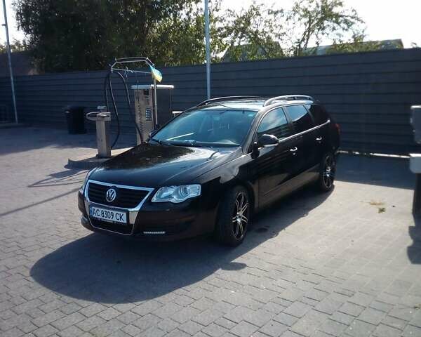 Чорний Фольксваген Пассат, об'ємом двигуна 2 л та пробігом 237 тис. км за 7100 $, фото 10 на Automoto.ua