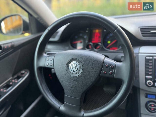 Черный Фольксваген Пассат, объемом двигателя 1.98 л и пробегом 270 тыс. км за 4599 $, фото 15 на Automoto.ua