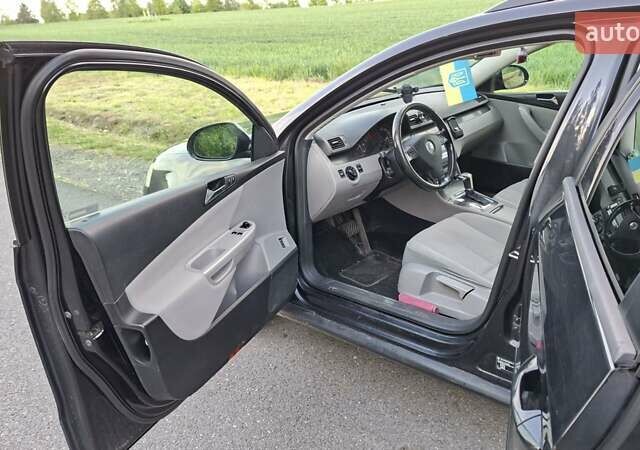 Черный Фольксваген Пассат, объемом двигателя 2 л и пробегом 470 тыс. км за 5249 $, фото 21 на Automoto.ua