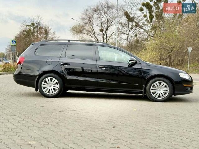 Черный Фольксваген Пассат, объемом двигателя 2 л и пробегом 403 тыс. км за 5499 $, фото 10 на Automoto.ua
