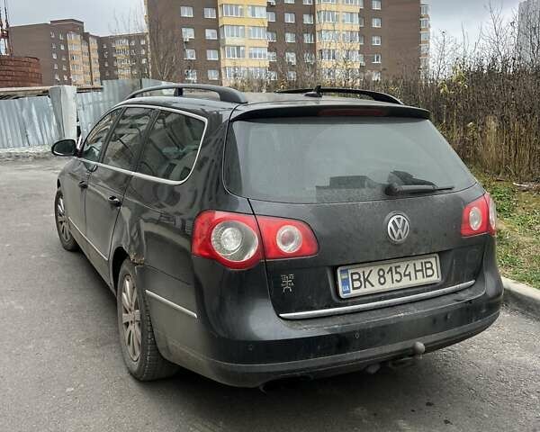 Черный Фольксваген Пассат, объемом двигателя 1.97 л и пробегом 342 тыс. км за 3950 $, фото 1 на Automoto.ua