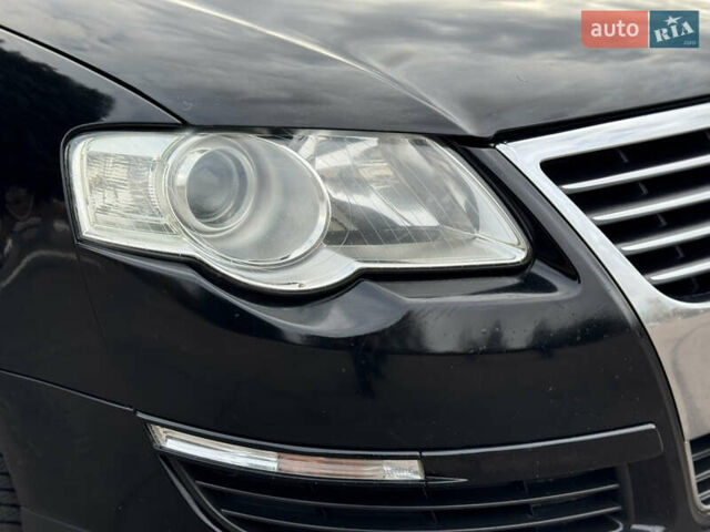 Черный Фольксваген Пассат, объемом двигателя 2 л и пробегом 290 тыс. км за 5699 $, фото 14 на Automoto.ua