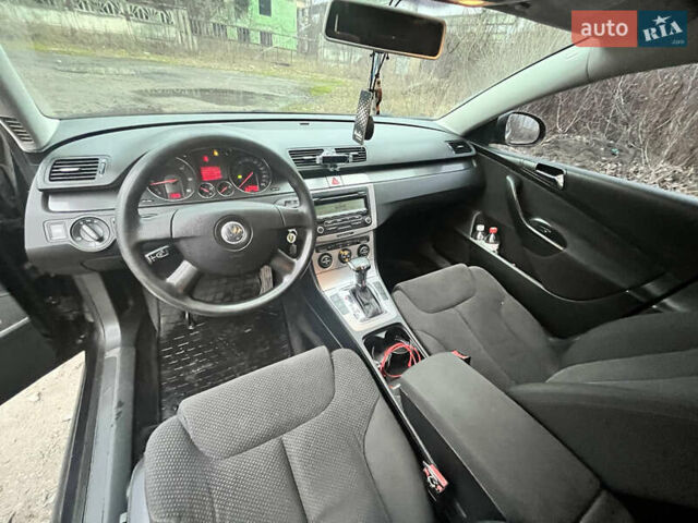 Чорний Фольксваген Пассат, об'ємом двигуна 1.97 л та пробігом 270 тис. км за 5800 $, фото 21 на Automoto.ua