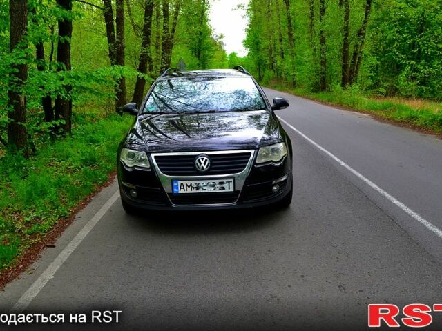 Чорний Фольксваген Пассат, об'ємом двигуна 2 л та пробігом 280 тис. км за 5600 $, фото 1 на Automoto.ua