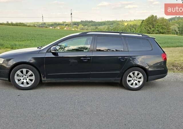 Черный Фольксваген Пассат, объемом двигателя 2 л и пробегом 470 тыс. км за 5249 $, фото 4 на Automoto.ua