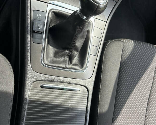 Черный Фольксваген Пассат, объемом двигателя 1.6 л и пробегом 183 тыс. км за 6500 $, фото 8 на Automoto.ua