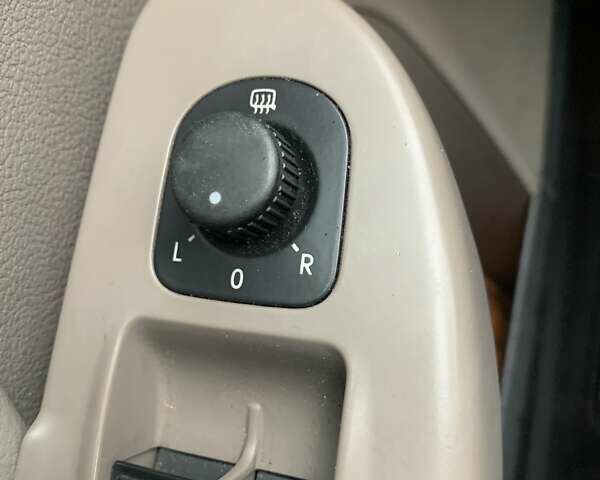 Черный Фольксваген Пассат, объемом двигателя 2 л и пробегом 300 тыс. км за 4700 $, фото 18 на Automoto.ua