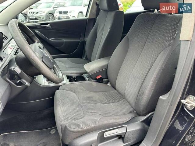 Черный Фольксваген Пассат, объемом двигателя 2 л и пробегом 288 тыс. км за 7290 $, фото 16 на Automoto.ua