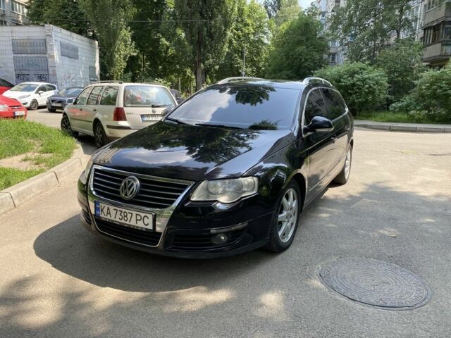 Чорний Фольксваген Пассат, об'ємом двигуна 2 л та пробігом 305 тис. км за 5900 $, фото 1 на Automoto.ua