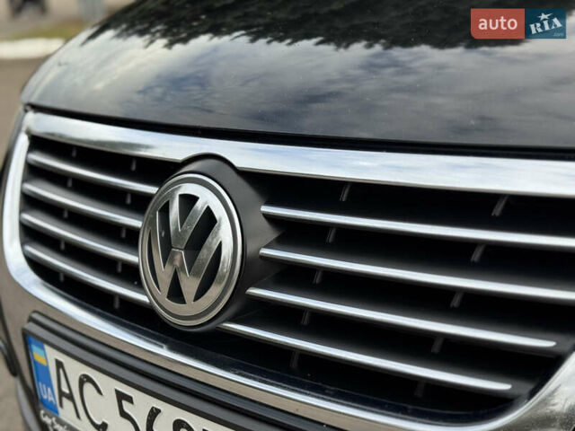 Черный Фольксваген Пассат, объемом двигателя 2 л и пробегом 290 тыс. км за 5699 $, фото 5 на Automoto.ua