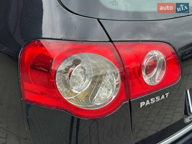 Черный Фольксваген Пассат, объемом двигателя 2 л и пробегом 288 тыс. км за 7290 $, фото 27 на Automoto.ua