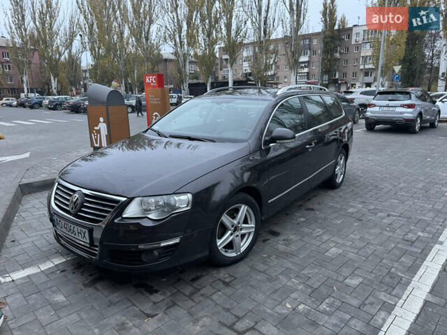 Черный Фольксваген Пассат, объемом двигателя 1.97 л и пробегом 350 тыс. км за 6500 $, фото 1 на Automoto.ua