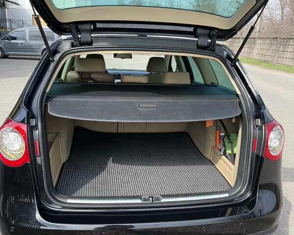 Чорний Фольксваген Пассат, об'ємом двигуна 2 л та пробігом 285 тис. км за 8500 $, фото 26 на Automoto.ua