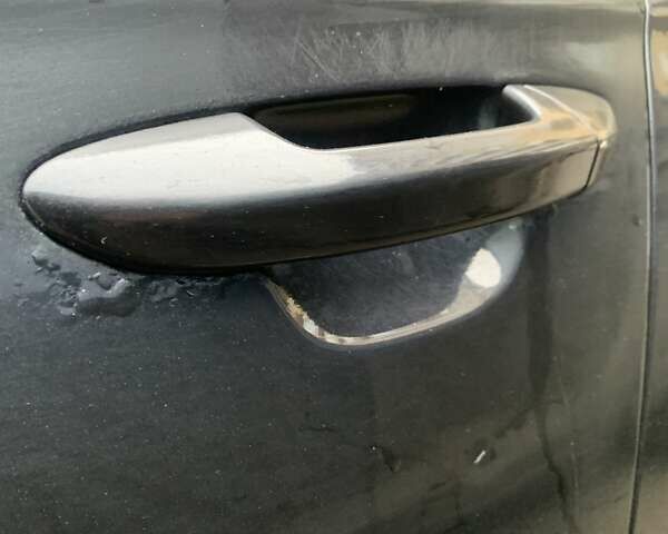 Черный Фольксваген Пассат, объемом двигателя 2 л и пробегом 300 тыс. км за 4700 $, фото 25 на Automoto.ua