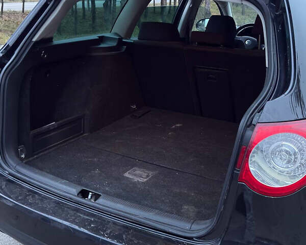 Черный Фольксваген Пассат, объемом двигателя 1.9 л и пробегом 400 тыс. км за 5500 $, фото 14 на Automoto.ua