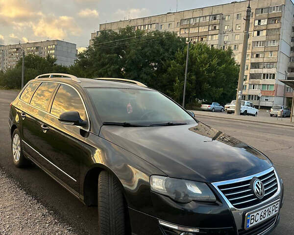 Фольксваген Пассат 2007 в Черкассах на Automoto.ua Черный Фольксваген Пассат, объемом двигателя 1.98 л и пробегом 250 тыс. км за 6200 $, фото 1 на Automoto.ua