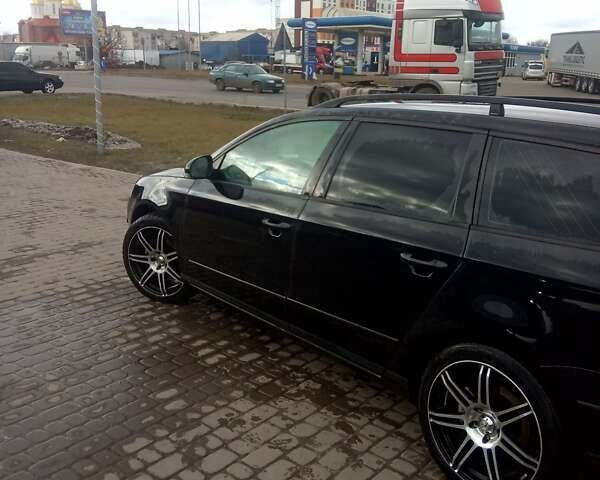 Чорний Фольксваген Пассат, об'ємом двигуна 2 л та пробігом 237 тис. км за 7100 $, фото 5 на Automoto.ua