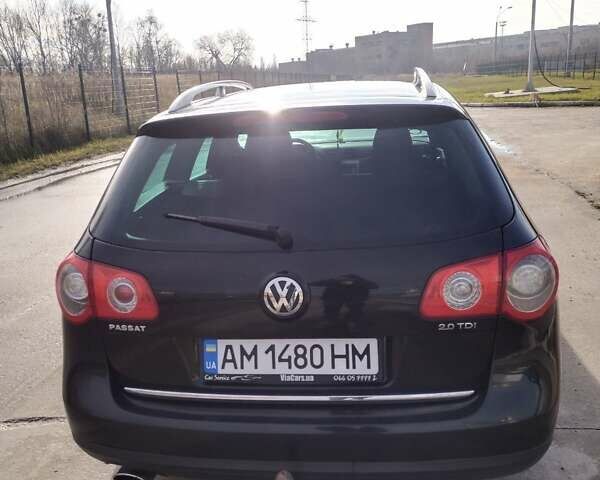 Чорний Фольксваген Пассат, об'ємом двигуна 2 л та пробігом 220 тис. км за 6450 $, фото 6 на Automoto.ua