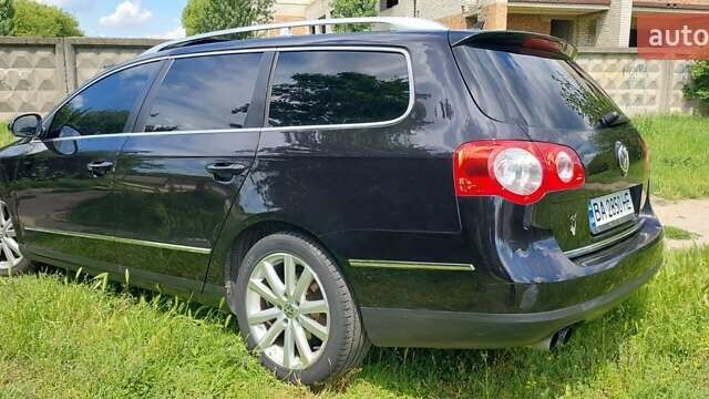 Черный Фольксваген Пассат, объемом двигателя 2 л и пробегом 284 тыс. км за 8500 $, фото 9 на Automoto.ua