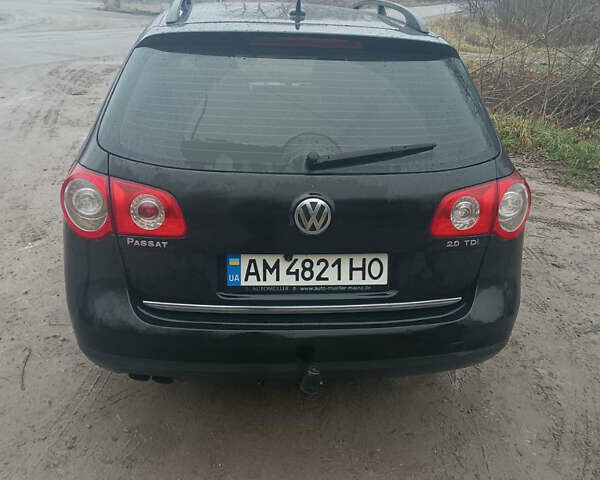 Чорний Фольксваген Пассат, об'ємом двигуна 2 л та пробігом 280 тис. км за 6950 $, фото 1 на Automoto.ua