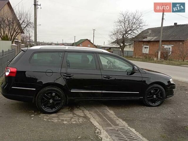 Черный Фольксваген Пассат, объемом двигателя 1.97 л и пробегом 251 тыс. км за 6450 $, фото 10 на Automoto.ua