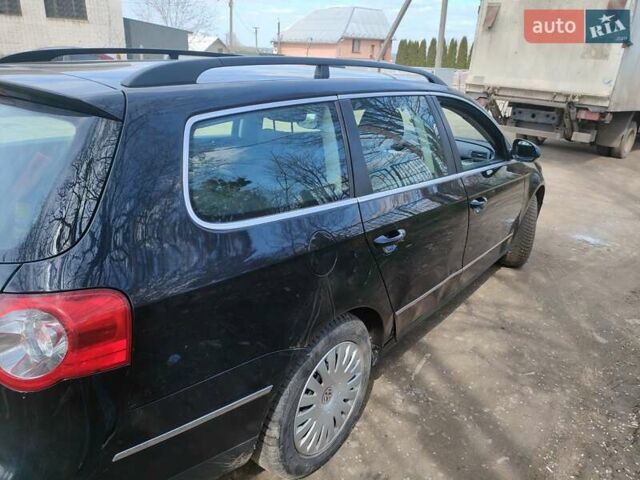 Черный Фольксваген Пассат, объемом двигателя 2 л и пробегом 380 тыс. км за 5000 $, фото 5 на Automoto.ua