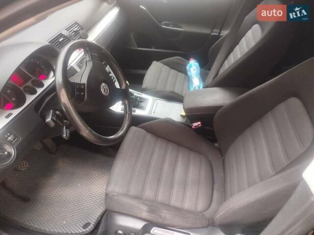 Черный Фольксваген Пассат, объемом двигателя 1.99 л и пробегом 330 тыс. км за 4650 $, фото 25 на Automoto.ua