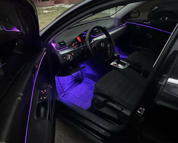 Черный Фольксваген Пассат, объемом двигателя 1.97 л и пробегом 300 тыс. км за 5800 $, фото 7 на Automoto.ua