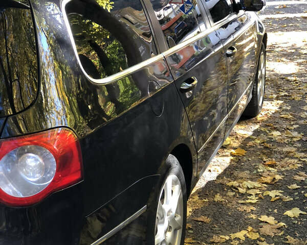 Черный Фольксваген Пассат, объемом двигателя 1.97 л и пробегом 548 тыс. км за 5000 $, фото 3 на Automoto.ua