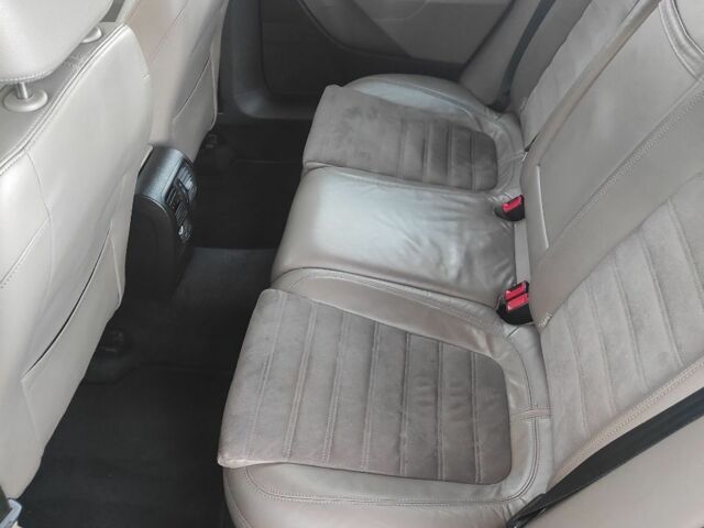 Чорний Фольксваген Пассат, об'ємом двигуна 0 л та пробігом 208 тис. км за 5000 $, фото 3 на Automoto.ua