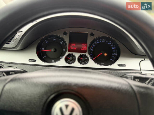 Черный Фольксваген Пассат, объемом двигателя 1.97 л и пробегом 370 тыс. км за 4700 $, фото 44 на Automoto.ua
