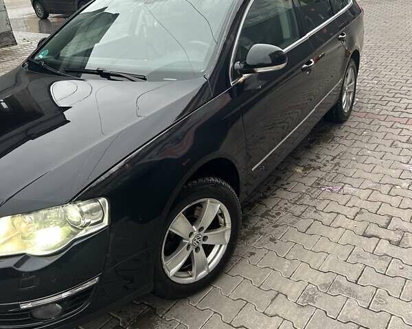 Черный Фольксваген Пассат, объемом двигателя 1.97 л и пробегом 290 тыс. км за 7850 $, фото 3 на Automoto.ua