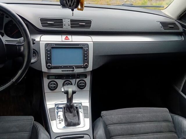 Черный Фольксваген Пассат, объемом двигателя 2 л и пробегом 340 тыс. км за 5950 $, фото 1 на Automoto.ua