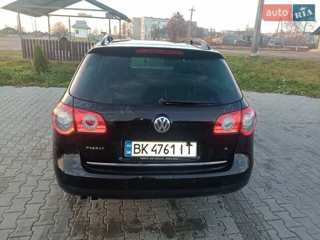 Чорний Фольксваген Пассат, об'ємом двигуна 1.9 л та пробігом 260 тис. км за 5600 $, фото 11 на Automoto.ua