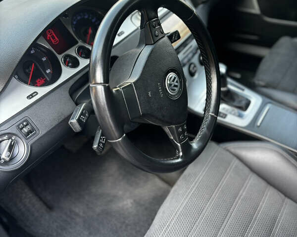 Чорний Фольксваген Пассат, об'ємом двигуна 1.97 л та пробігом 375 тис. км за 7300 $, фото 12 на Automoto.ua